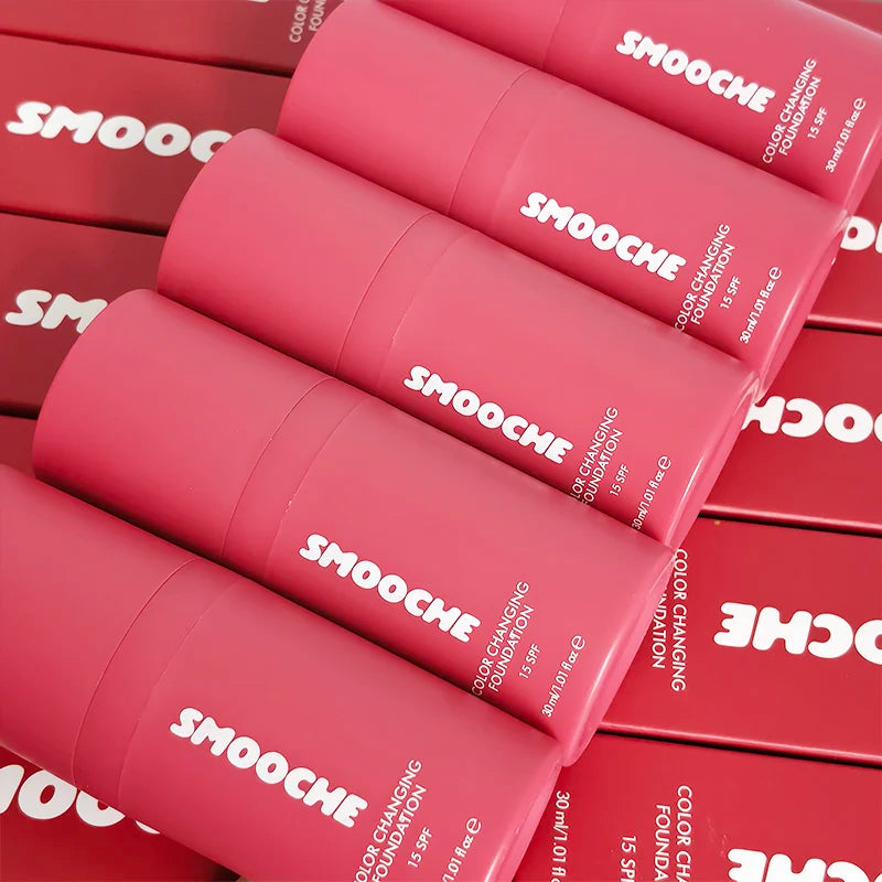 SMOOCHE Color-Adaptive Liquid Foundation SPF 15, Smooth Lightweight Makeup with Oil Control - Bond Well Supplies